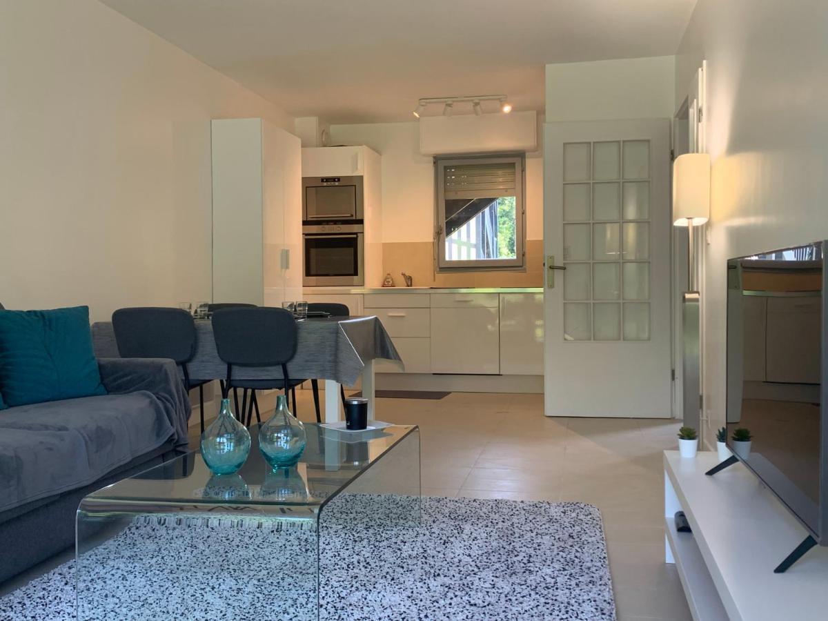 Rez-De-Jardin - Residence Avec Piscine - Deauville Eksteriør bilde